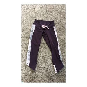 Lululemon crops!